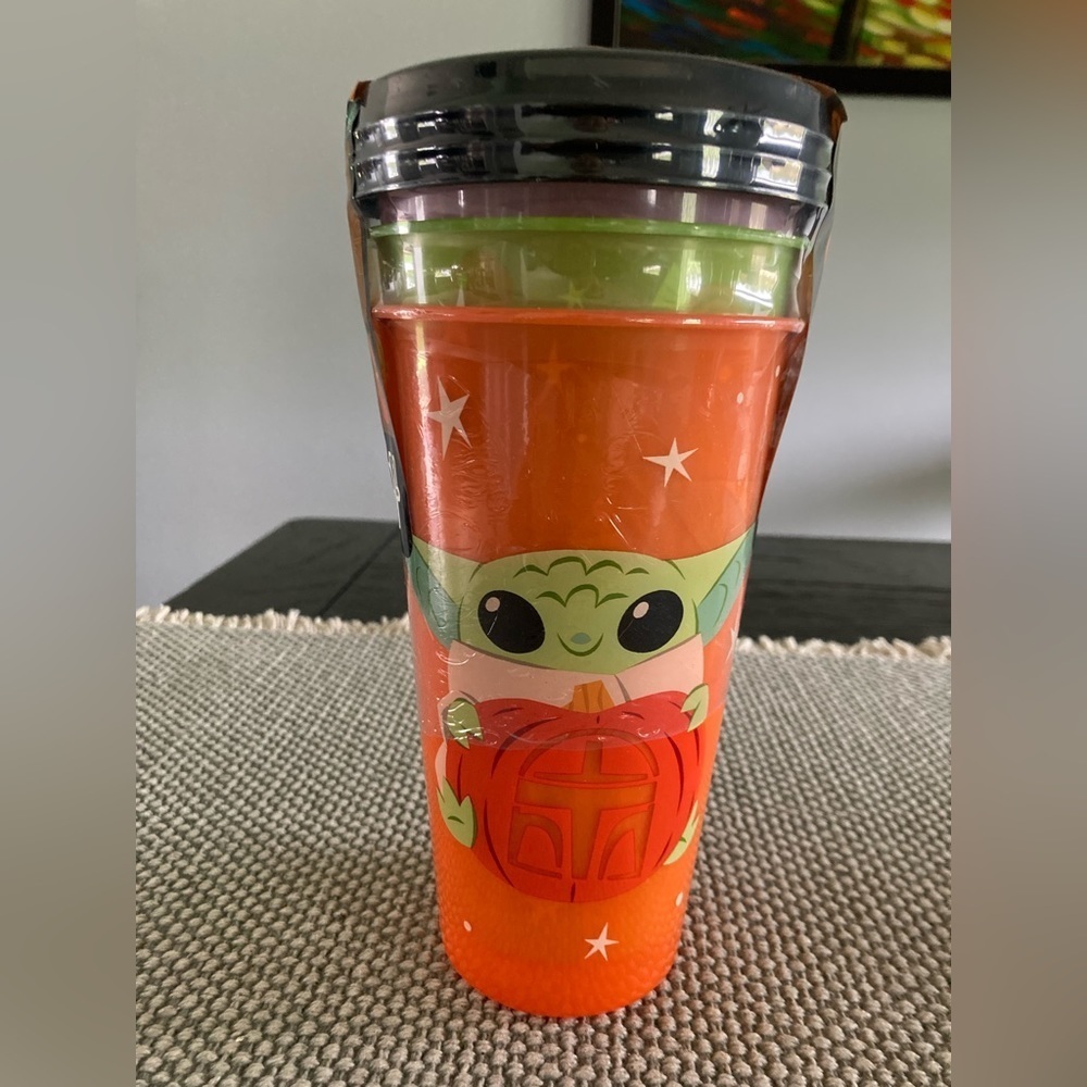 Disney Halloween Grogu 3 pack glow in the dark tumblers with straws.